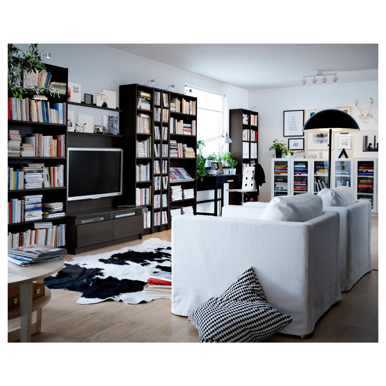 Muscle Love Crop Tank